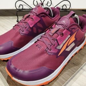 Altra Womens Lone Peak Trail 7 Burgundy & Orange Premium Running Shoes Size 11
